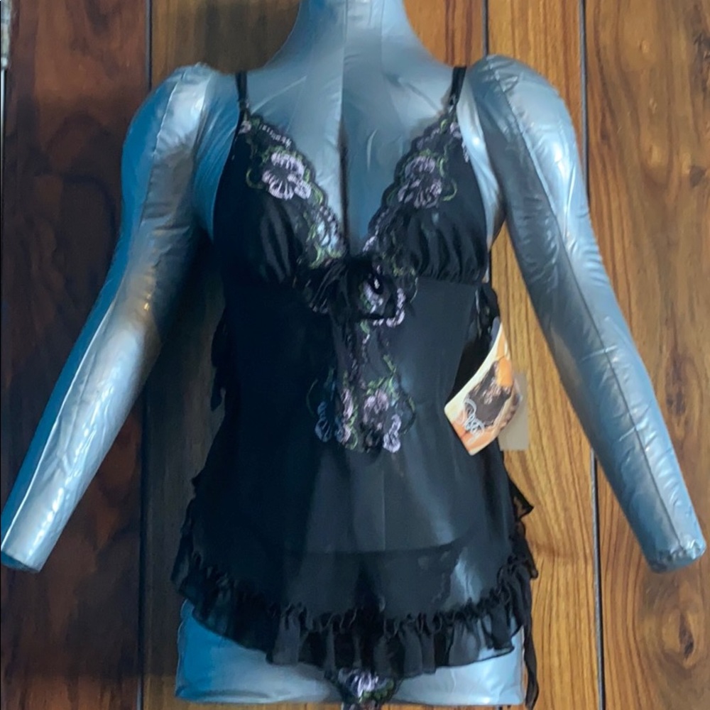 NWT 2 pc chemise and g-string